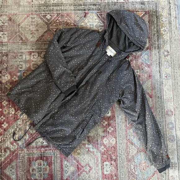 Obey Jacket - Picture 1 of 5